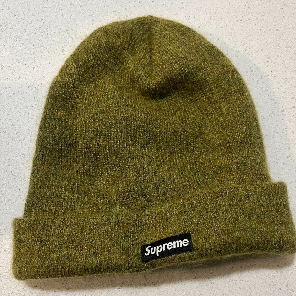 Supreme box logo beanie